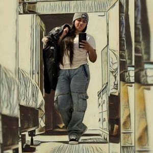 Meet your Posher, Nayeli